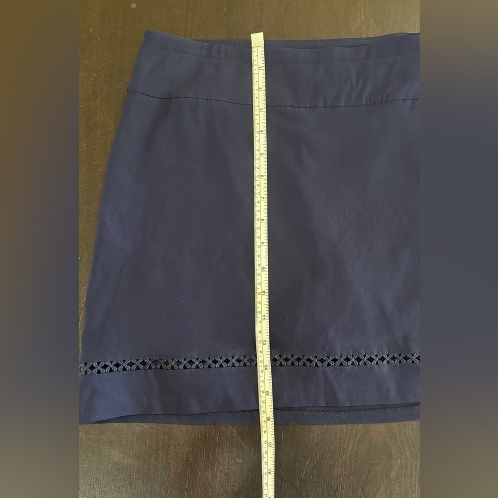 Crown & Ivy Navy Blue Skirt Skort Size 4 - Picture 7 of 10